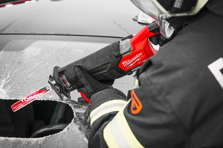 M18_FSZ-502X--App_8.JPG.jpg